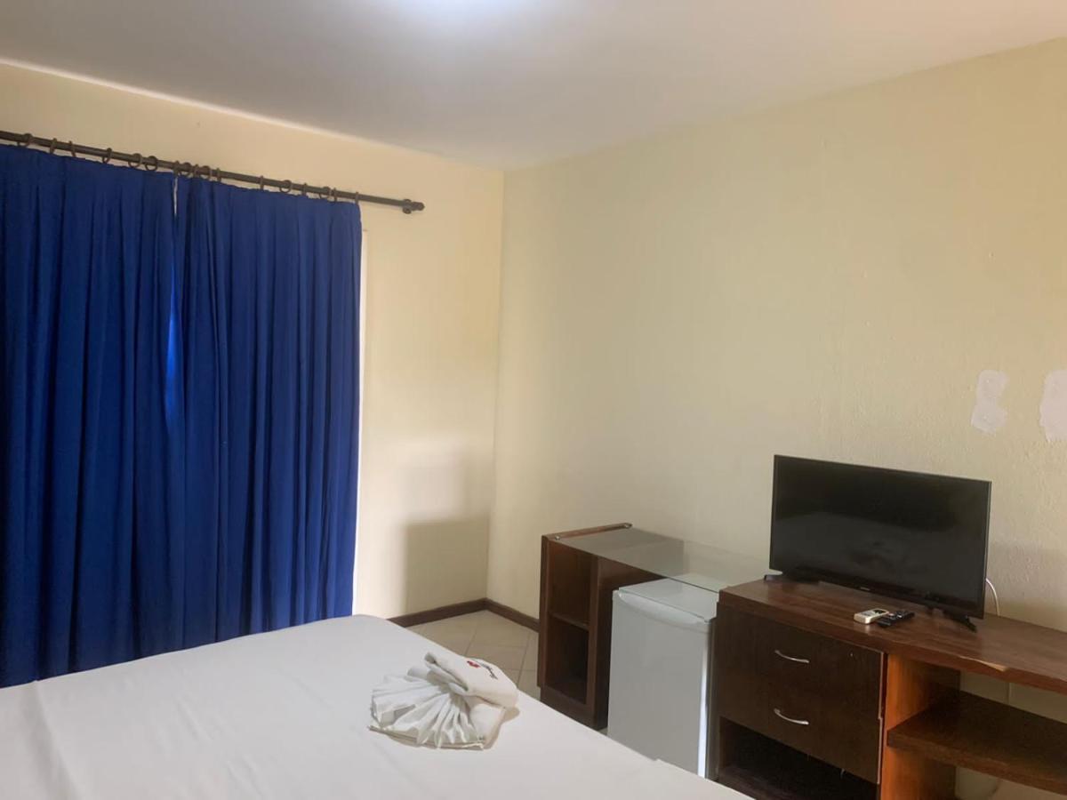 Bouganville Hotel 베베리베 외부 사진